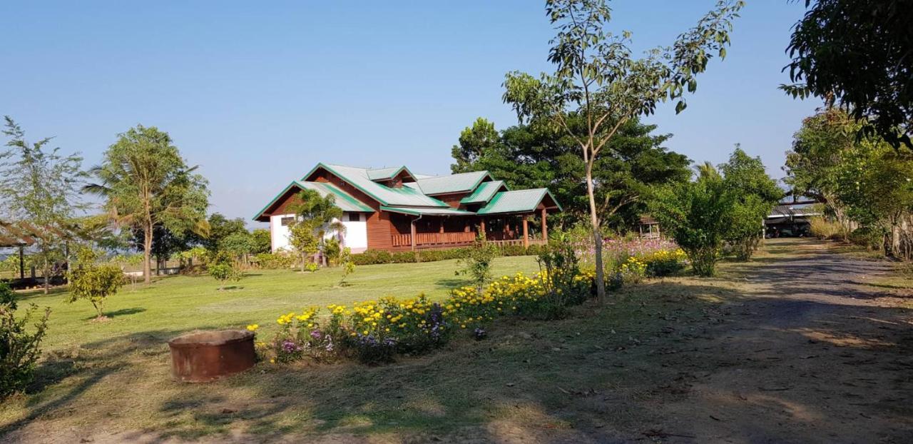 Ban Chang Klang Na Nong ap Chang Exterior photo