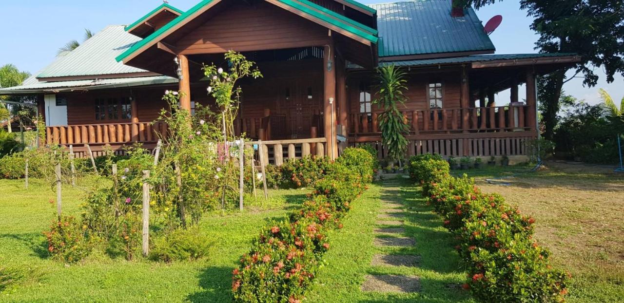 Ban Chang Klang Na Nong ap Chang Exterior photo